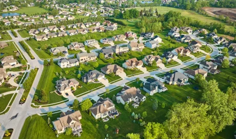 How Professional Commercial Landscaping Improves Property Value in Central Florida